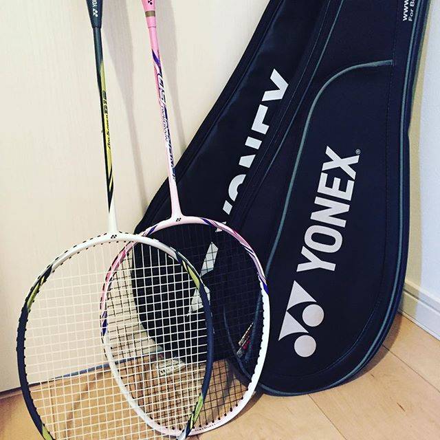 Instagram (8057)