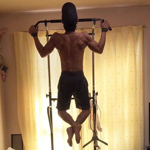 Instagram (10319)