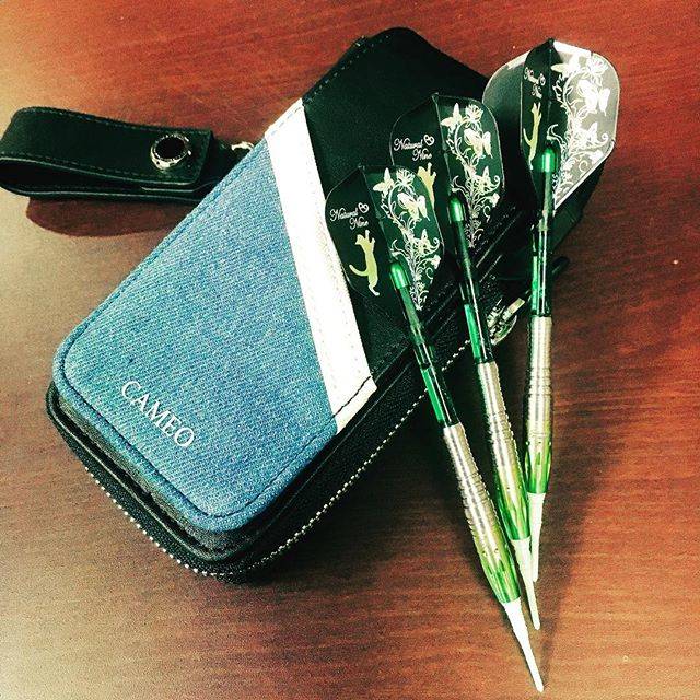 Instagram (18270)