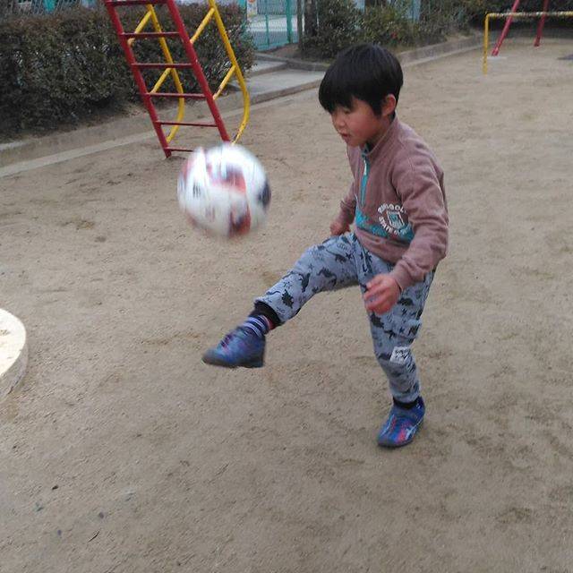 Instagram (23044)