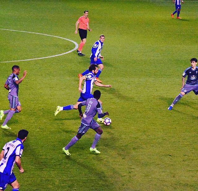 J-ESP ::Passion for Football:: on Instagram: “#デポル と #セルタ の #ガリシア #ダービー ⚽?? ダービーってだけあって観客は熱い。試合はインテンシティはあったけどあんまり「熱い」とは言えない内容。 雰囲気を楽しみたい人には最高だっただろうけど。しかしセルタこそ本物の #ポゼッションサッカー…” (24386)