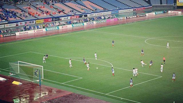 @super_lefty25 on Instagram: “2017.10/14 【J1】横浜FM対大宮［日産ス］ 1－1△  横浜F・マリノス MF8  中町公祐 ミドルシュート ゴール #横浜fマリノス #fmarinos #中町公祐 #日産スタジアム #jリーグ #jleague #j1 #soccer #football…” (27634)