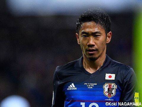 Shinji Kagawa 香川真司さんはInstagramを利用しています:「今回も応援ありがとうございました！サポーターの皆さんの声援が僕らを後押ししてくれました。これからドイツに帰って、チームの勝利のために戦いたいと思います。#sk10 #日本代表」 (28565)