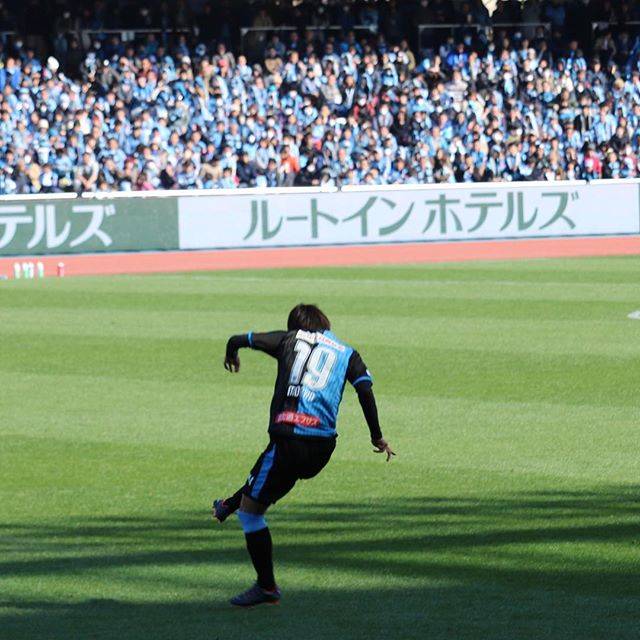 a.n.さんはInstagramを利用しています:「#森谷賢太郎 #フリーキック #ガンバ大阪戦 #frontale #フロンターレ」 (31621)