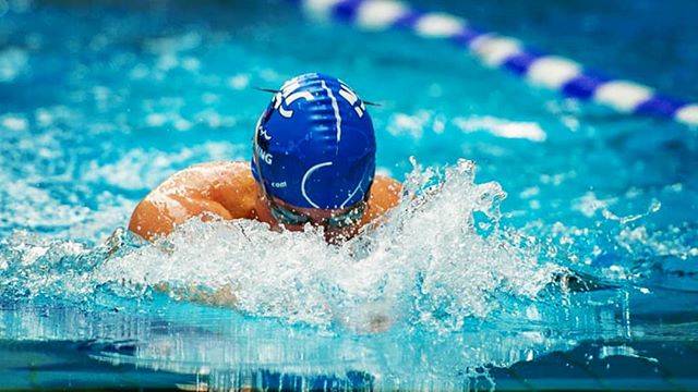 Darius Mileris NojusさんはInstagramを利用しています:「Kissing bubbles ??? #Swimming #water #swimmingpool #breaststroke #dariusmileris #swimmer #bubbles #instasport #instaracing #instamood…」 (37946)