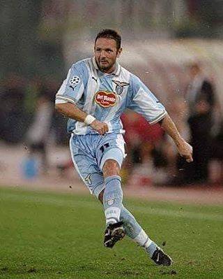 Millennium Kladionica on Instagram: “Siniša Mihajlović - jedini fudbaler koji je postigao het-trik iz slobodnih udaraca na jednoj utakmici.  Levonogi bombarder je to uradio u…” (42212)