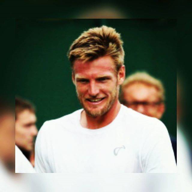㊲ mina on Instagram: “時速263kmのサーブって…? .  #SamuelGroth #SamGroth #tennis #Australian #record #servespeed #サムグロス  そんなビックサーバーのサーブを涼しい顔でリターンエース獲ってしまうロジャ様はやはり神?…” (42486)