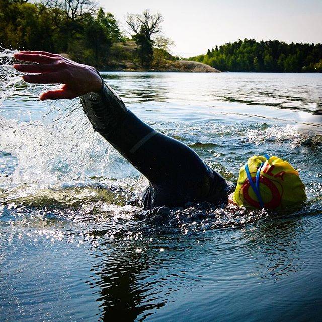 Sofia Demnert / Aqtivate ??‍♀️さんはInstagramを利用しています:「Öppet vattenkurser med start i maj, nu bokningsbara på aqtivate.se! ? ————— #öppetvattenkurs #openwater #ow #träning #simning #simma…」 (43181)