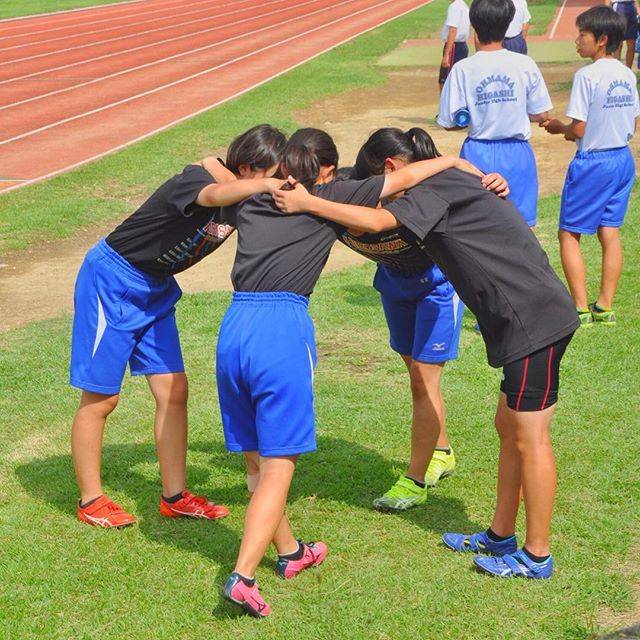 Kohaku on Instagram: “最後の大会 このメンバーで走ることができて本当に良かった。・@kr___21 頑張れ！??‍♀️・#陸上部 #4継 #trackandfield  #いままでありがとう #いいね返し” (45854)