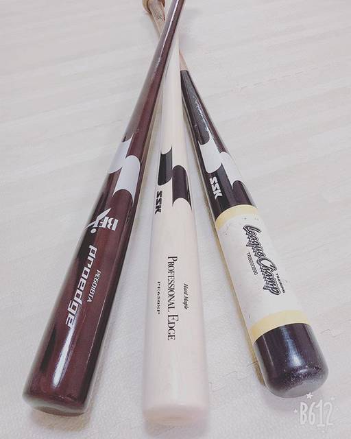 Daiki Kitamura on Instagram: “今週末は津風呂湖。というわけでトレーニングの準備?バッティングセンター行った後の試合はなぜか調子いい。バットはもちろん川崎モデル?#野球#硬式野球#バッティングセンター #川崎宗則#SSK” (46014)