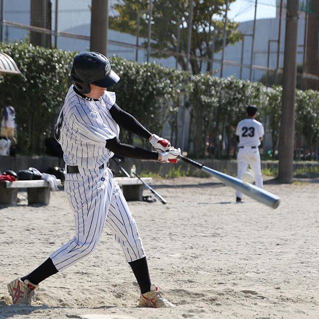 Hagi on Instagram: “野球撮影の部 終わり#ボールがバットに当たる瞬間 #これ撮れると嬉しい #みんなの写真はラインで送ります #1枚500円 #集合写真は1000円な” (46025)