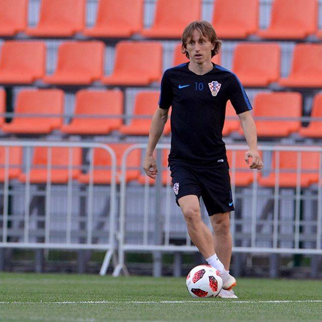 Luka Modric on Instagram: “Sutra je Veliki Dan... Idemo Hrvatska... ???? Tomorrow is a big day! Let’s go Croatia! ??⚽️#IznadSvihHrvatska” (46374)