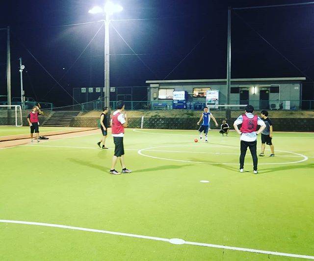 鈴鹿フットサルクラブ on Instagram: “火曜エンジョイ個サル⚽開催しました♪最後のドリンクチケットをかけての戦いは逆転の逆転！お疲れ様でした❗#鈴鹿#鈴鹿フット#フットサル#フットサル大会#個サル#早割#1週間前予約#500円OFFhttp://suzukafutsal.com” (49921)