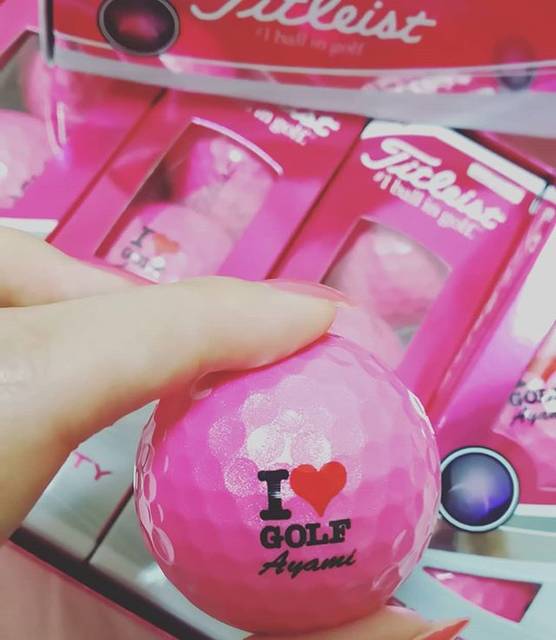 aym.8 on Instagram: “ボール買いに行ったら、文字入れ無料してた(*´∀｀)?可愛い♥#ゴルフボール#ゴルフ女子#ゴルフ初心者#⛳#?#ゴルフグッズ#ネーム入れ#オリジナルボール” (51953)
