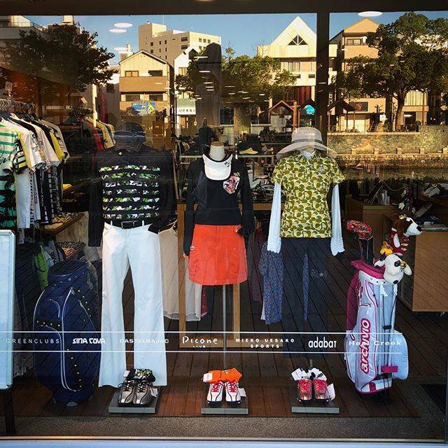 ゴルフウェアショップ【T-on 】ティーオン on Instagram: “T-on #ティーオン 店頭です✨お盆が明けてから朝晩は少し冷える感じがしてきましたね?新作のステキな長袖入荷してます❗️ぜひT-on ネットショップ、店頭をご覧くださいね? #golf #golfwear #ゴルフ #ゴルフウェア #ティーオン #ゴルフコーデ  #ゴルフ好き…” (51969)