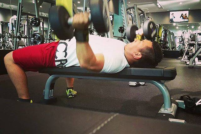 Masanobu Mizuguchi on Instagram: “最近ハマりだした『ダンベルフライ』(笑)#筋肉#トレーニング#大胸筋#ダンベルフライ” (56318)