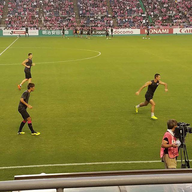 Shigeo  Baba on Instagram: “いつもは2人でやってるDF練習を今日は3人でやってるので3バックですよ。#木本恭生 #オスマル #ヨニッチ #3バック #セレッソ大阪 #セレッソ#清水エスパルス #jleague #j1” (57500)