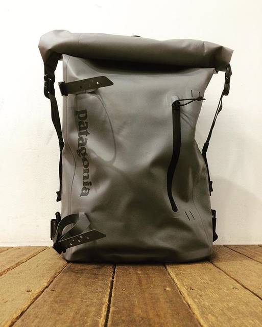 B3O5X on Instagram: “たまんね〜(ｰｰ )#patagonia #patagoniaflyfishing #stormfrontrolltoppack#stormfrontrolltoppack30l #完全防水#久々バッグ買った #ロッドホルダー付き #釣りバッグ” (66998)