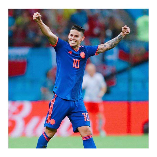 ドラちゃん on Instagram: “. 昨日は日本おめでとう?㊗️⚽️ サッカー知らずのミーハー女はW杯が好きです?? そして、ミーハー女はハメスロドリゲスが大好きです?? イケメンすぎてクラクラする??? 世界一イケメン❗️日本ではつくれない顔❗️ だけども今回は怪我で調子悪そうで、、寂しい?…” (67961)