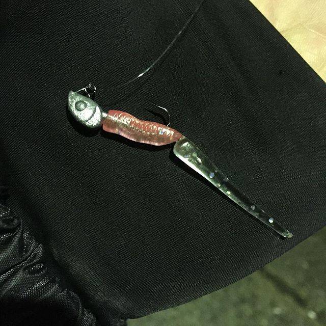 青空学園大学(青学大) on Instagram: “何回か挑戦しているものの、あたりも全くないアジング。釣れなすぎて笑っちゃうほどです。釣れて欲しいですが、これもまた楽しみなのかもしれません。 #アジング #釣り #ルアーフィッシング #スズキ #エギング #仕立て #津本式 #市場 #仲買人 #波乗り #自然 #空 #感謝…” (70473)