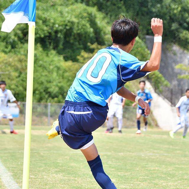 アカウント変更しました！papamamaphot on Instagram: “#中学生 #中学 #サッカー大好き #サッカー小僧 #サッカー少年 #サッカー #サッカー部 #フットサル #ボランチ #10番 #キャプテン  #日本代表 #アシックス #サッカー少年 #高校サッカー #夏 #モデル #齋藤蓮  #フットサル  #コーナーキック #U15…” (74202)