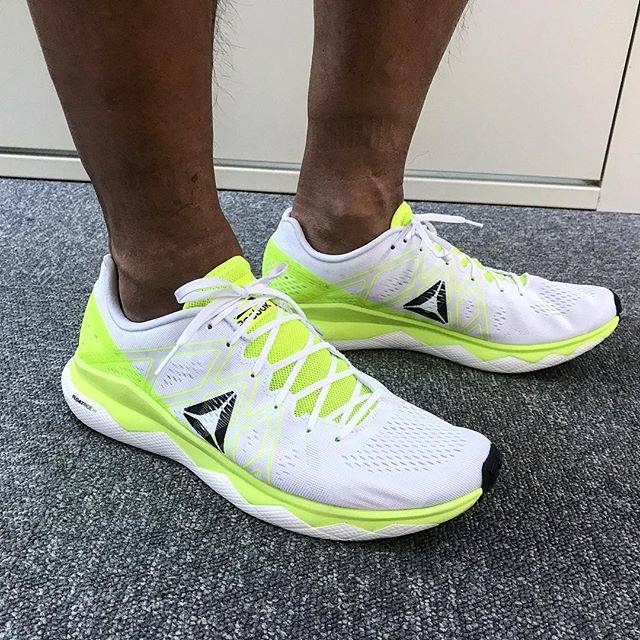 Runners Favorites on Instagram: “* Runners Favorites ランナーたちのお気に入り  0058 @markminai  REEBOK FLOATRIDEFAST リーボック フロートライドファスト #reebokrunning #リーボックランニング #floatride…” (74867)