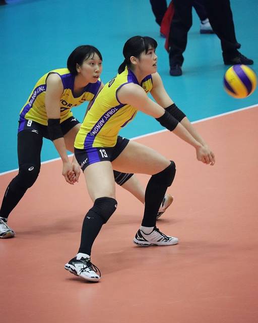 nao on Instagram: “⁑⁑#黒後愛 選手#中田紫乃 選手#東レアローズ #torayarrows#島津アリーナ” (75322)