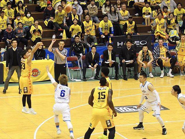 tooca on Instagram: “放物線 . #バスケ #バスケットボール #スポーツ #basketball #Bリーグ #89ERS #仙台 #宮城 #olympus #olympusomd #omd #em1mark2 #em1mk2 #em1markii #em1mkii #camera…” (78837)