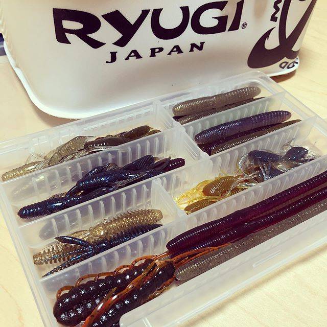 ToucH on Instagram: “嫁＋娘達が寝静まってからの憩いの時間?頼れる仲間達の補充と整理? ただ一つ、何かが足りない?  そう、AVI35??? 再販早めにお願いします?‍♂️ #RaidJapan#レイドジャパン#FAT WHIP3#ファットウィップ#BATTLE…” (81158)