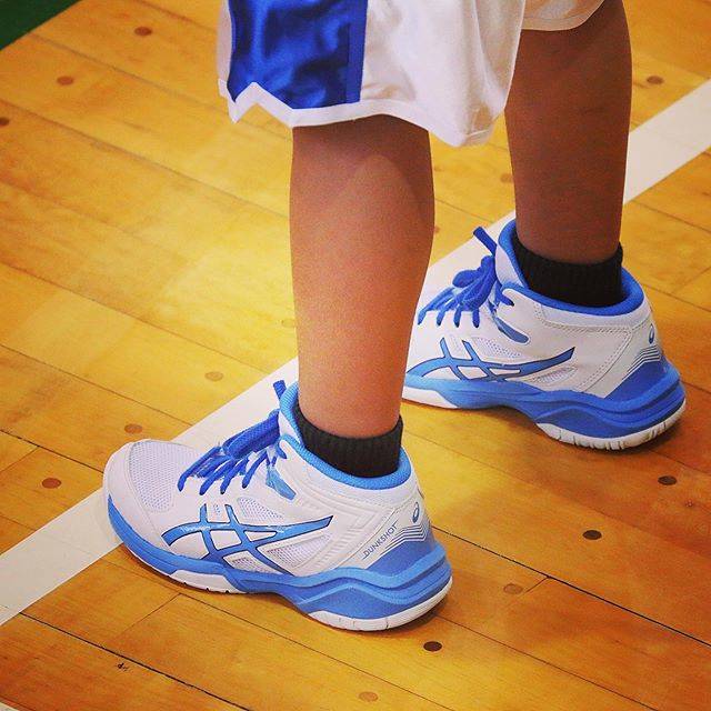 @hk4658 on Instagram: “#shakedown #asics #アシックス #バッシュ #dunkshot #slamdunk #スラムダンク #オフェンスの鬼 #流川楓 #たくさん踏んでください#basketball” (81434)