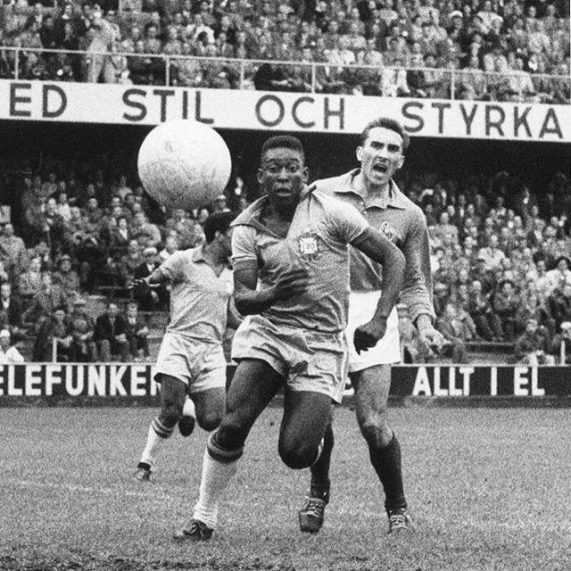 @hellokatzeeee on Instagram: “1958 World Cup, Brazil 5-2 France #ペレ#サントス#サッカー日本代表#サッカー観戦# サッカー部#スポーツ#サッカー#サッカー好き# ヨーロッパ # サッカー少年#サッカー小僧#ブラジル人#ブラジル#サッカー好きと繋がりたい  # クラブ  #…” (85938)