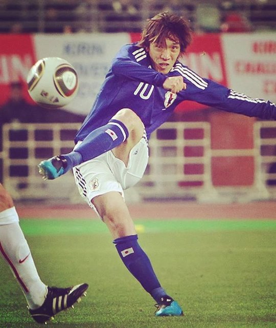 サッカー日本代表 on Instagram: “#中村俊輔 #ジュビロ磐田 #横浜fc #カズ #三浦知良 #フリーキック #サッカー日本代表 #サッカー #⚽️ #セリエa #10 #samuraiblue #soccer #football #japanese #2019 #japan #nice #wonderful…” (85950)