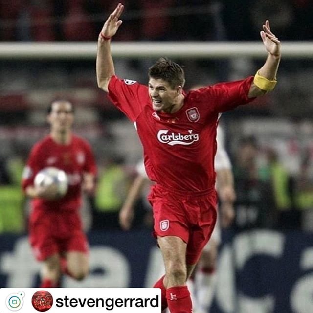 Apple on Instagram: “#repost @stevengerrard  この写真とコメント見たとき泣きそうになりました。 これ多分、#イスタンブールの奇跡…” (87095)