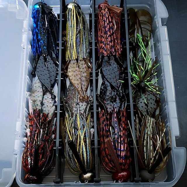 m-2186.215 on Instagram: “今日購入したものをセット！見てるだけで釣れそうな気分になりました(^^;)#釣りたい #釣り行きたい #釣り好き #釣り #釣りスタグラム #釣り好きな人と繋がりたい #バスフィッシング #バス釣り好きな人と繋がりたい #バス釣り #北九州バス釣り #blackbass…” (90906)