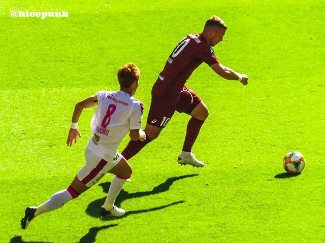 KieePunk on Instagram: “?Lukas Podolski × 柿谷曜一朗? . . . . . . . . #セレッソ大阪 #セレッソ #セレサポ#cerezoosaka #cerezo #jleague #j_league #jリーグ #Jリーグ観戦 #J1 #明治安田生命j1リーグ #j撮り…” (92149)