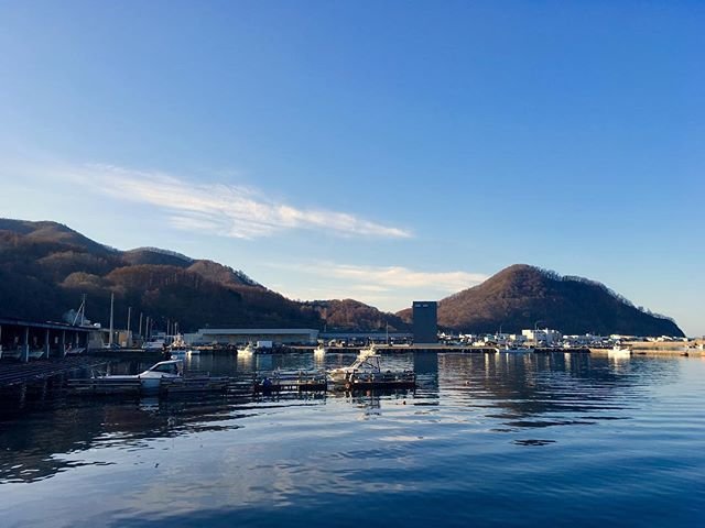 北島 浩嗣 on Instagram: “#古平 #古平漁港 #古平港 #古平町 #出張作業 #船メンテナンス #船整備 #大物釣れますように #日が沈むの早い  古平” (93233)
