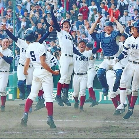 @a.m_mmmmer2 on Instagram: “青地君喜び方かっこよす！ やまけんくんマリオみたいだし 小泉君癖強いし 根尾さん叫んでる姿もかっこいいし 中川世代みんな違ってみんないいんだね?  #大阪桐蔭#大阪桐蔭野球部 #中川卓也#根尾昂 #山田健太 #柿木蓮#小泉航平#石川瑞希 #宮崎仁斗#藤原恭大 #青地斗舞…” (93943)