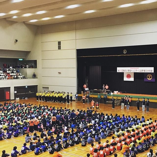 ごはん。 on Instagram: “1勝3敗、予選リーグで敗退。長男、怪我した選手の代わりに全試合出場。本人いわく、100点満点中2点。悲しいけど父さんも納得の数字です。次回は満点を期待しております。#ドッジボール大会 #ドッジボール” (94227)