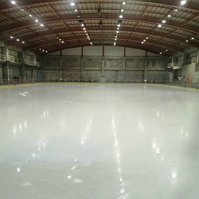 H.Sasaki on Instagram: “今年の練習は今日でラスト！本年もお世話になりました。#トレスタ白山アイスアリーナ #アイスホッケー” (98144)