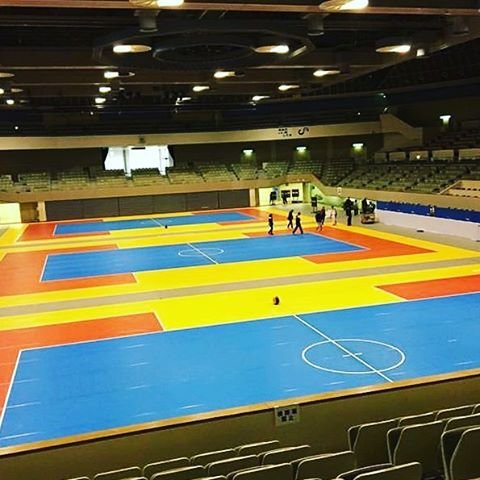 Mika  Maeda on Instagram: “#全日本女子ドッジボール大会が福岡で開催されます！ カラーコートの設営に携わって頂きました県内ドッジボールチームの関係者の皆様に感謝申し上げます。  我チームのプレー楽しみです！  我が子がカラーコートでプレーする姿を観るのが夢だった！ 明日、夢が叶う✨✨✨ #ドッジボール大会…” (98364)