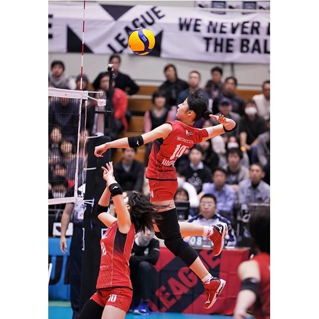 てつ on Instagram: “#荒谷栞 選手#necレッドロケッツ #volleyball #vリーグ #vリーグはバレーだよ 2020.01.04 岡崎中央総合公園総合体育館” (100342)