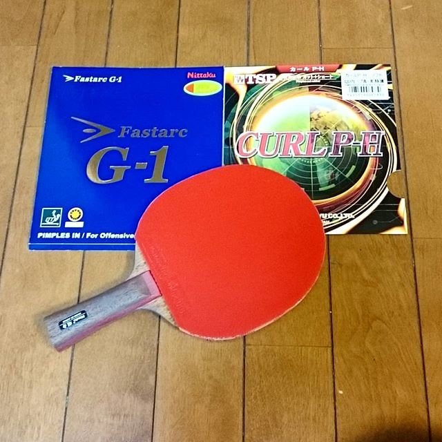 Mari? on Instagram: “ラバー替えました！実に1年8ヶ月ぶり? フォア:テナジー05(特厚)→ファスタークG1(特厚) バック:スーパードナックル(特薄)→カールPH(特薄) 想定外の組み合わせだけど、まずは試してみる！来週試合！！靴は伊藤美誠モデル?#卓球#卓球女子 (おばさん)#粒高ラバー #粒高…” (100555)