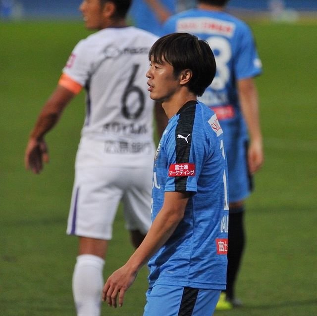 Andou Asami on Instagram: “#川崎 #川崎フロンターレ #kawasaki #frontale #j撮り#フロサポ写真部 #サンフレッチェ広島 #広島 #sanfrecce #hiroshima #斎藤学 阿部ちゃんと左右変わるかと思いましたが、そのまま右サイドでプレー❗️” (100885)