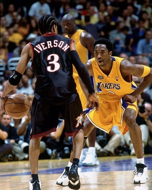 CHAMILLL on Instagram: “Kobe y Iverson en las finales 2001.???? #nba #basquetbol #triple #dunk #nbachamps #lakers #sixers #playoffs2020 #mvp #jordan #iverson…” (109286)