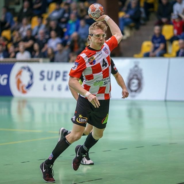 handballnews.pl on Instagram: “Za nami 20. seria @pgnigsuperliga! ?‍♂️ Sprawdźmy wyniki: PGE VIVE Kielce - ORLEN Wisła Płock 29:20 Gwardia Opole - Torus Wybrzeże Gdańsk…” (109647)