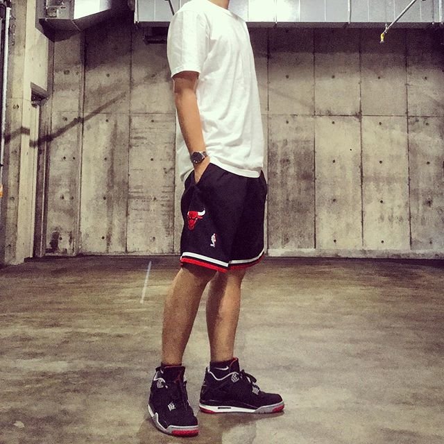 Ken_boy on Instagram: “先日購入したbullsのパンツ^_^ 快適！  @tao3104 さん色々と教えてくださって感謝です^_^  #mitchellandness #bulls #chicagobulls #aj4 #airjordan #airjordan4 #nikeairjordan…” (110042)
