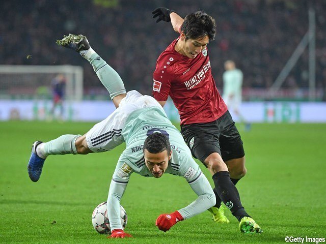 Genki Haraguchi on Instagram: “focus on the next game.苦しい時こそ、次の準備を大切にする。#h96 @hannover96” (111721)