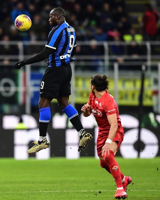 Japan Official ®️ テープデザイン on Instagram: “Posted @withregram • @adsportwereld Internazionale heeft zich met een 2-1 zege geplaatst voor de halve finales van de Coppa Italia.…” (113691)