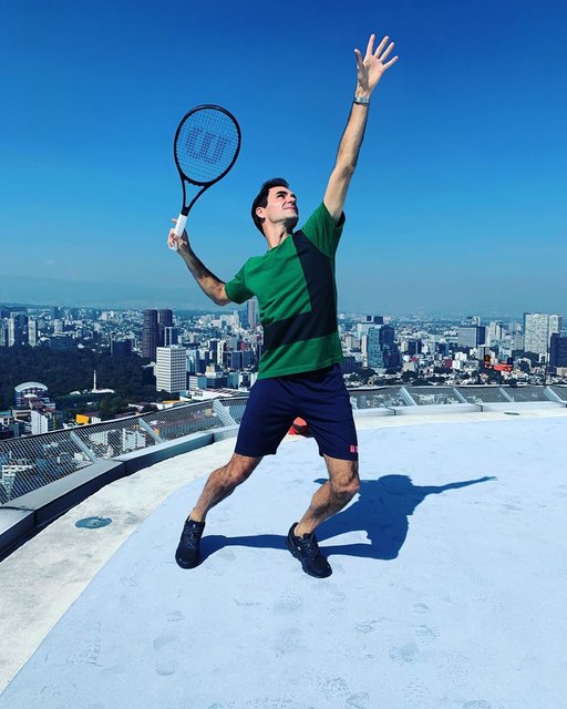 Roger Federer on Instagram: “Who’s ready ???‼️? ? #thegreatestmatch” (116218)