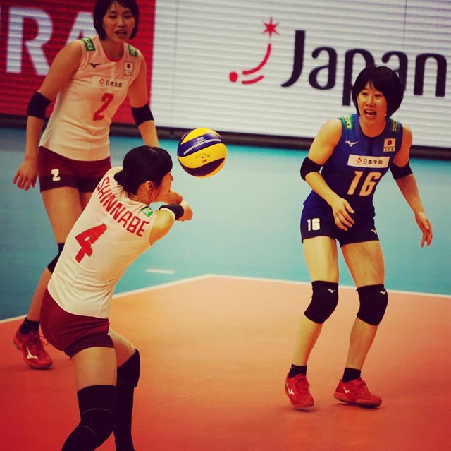 Yutaka Yamane’s Instagram photo: “痛いやつや〜2018-10-4世界バレードイツ戦横浜アリーナ#古賀紗理那 選手#新鍋理沙 選手#小幡真子 選手” (119869)